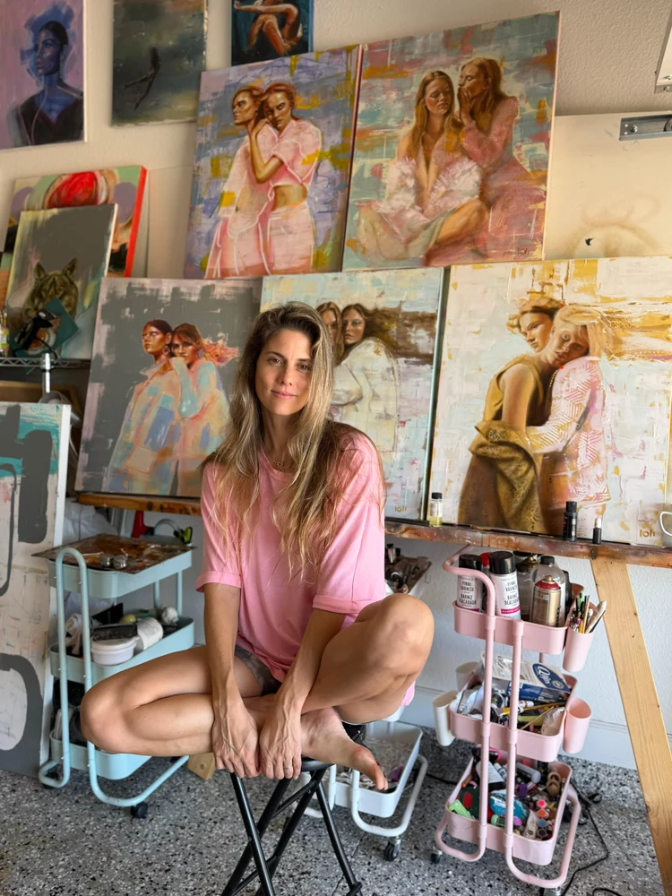 Loli Ferrari in her studio
